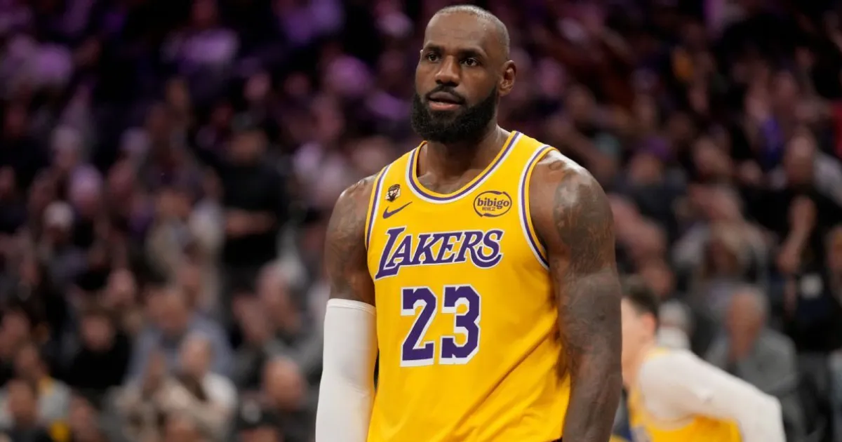 Lakers shoot 8-of-36 from 3, fail to contain Kings