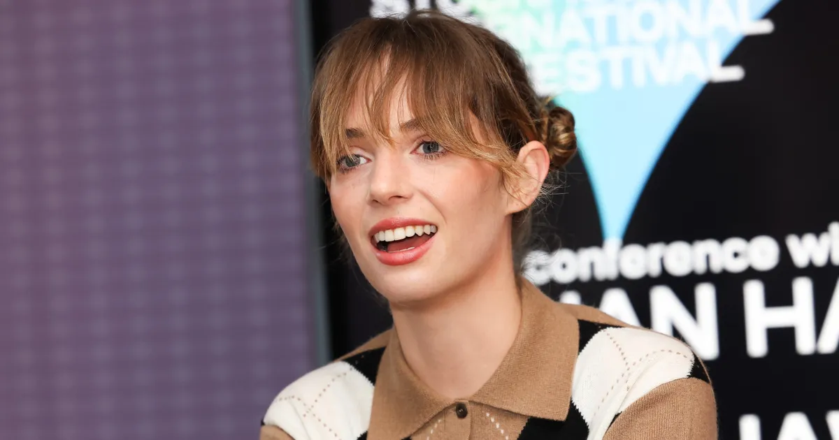maya hawke
